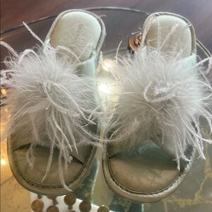 Women's Fluffy Green Slippers